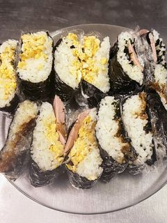 初めてのおにぎらず-レシピのメイン写真