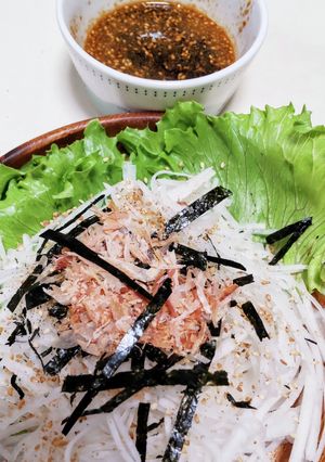 秒殺で無くなるよ♪病み付き大根サラダ♡-レシピのメイン写真
