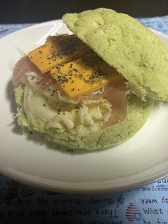 生ハムメロンパンサンド-レシピのメイン写真