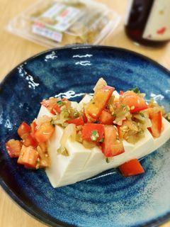 ザーサイとトマトのサラダ風冷や奴-レシピのメイン写真