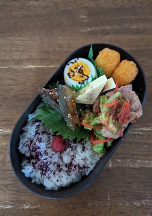 JK☆豚肉とキャベツの紅生炒め弁当♪-レシピのメイン写真
