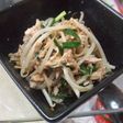 にらともやしのツナマヨ炒め.*゜