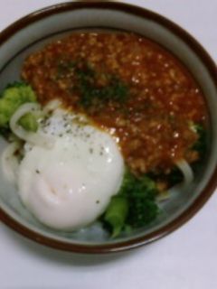 意外でも美味しい ミートソースうどん-レシピのメイン写真