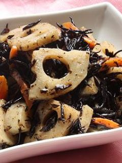 ひじきとレンコンの梅煮-レシピのメイン写真