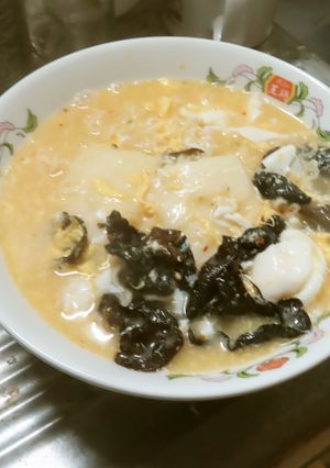 時短☆餅とキクラゲと卵入りの袋麺ラーメン-レシピのメイン写真