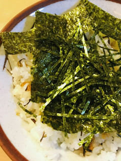 玉かけごはん●塩昆布&海苔のたまかけ-レシピのメイン写真
