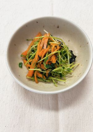 豆苗とにんじんの和え物-レシピのメイン写真