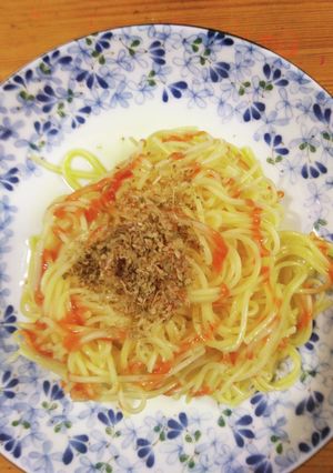オリーブオイルのシラチャーソースパスタ-レシピのメイン写真