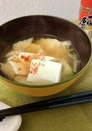今宵の味噌汁/豆腐と油揚げ-レシピのメイン写真