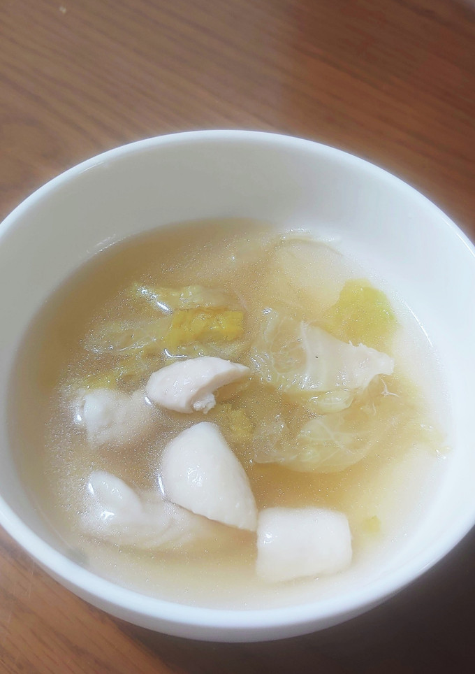 鶏皮とレタスのさっぱりスープ-レシピのメイン写真