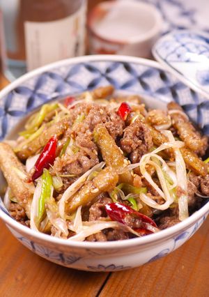 ポリポリごぼうと牛肉の甘辛炒めのお惣菜-レシピのメイン写真