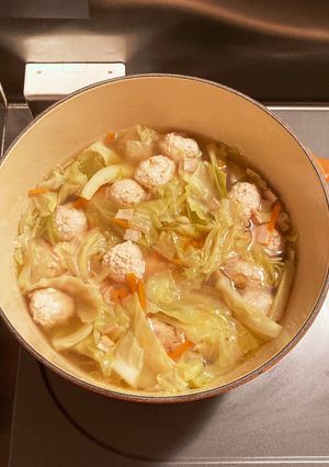 とりだんごとキャベツのスープ-レシピのメイン写真