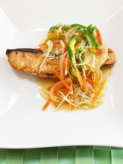 鮭のバターソテー ジュリエンヌソース-レシピのメイン写真