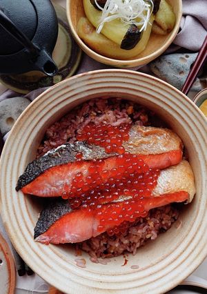 皮を焼いて作る簡単本格はらこ飯-レシピのメイン写真