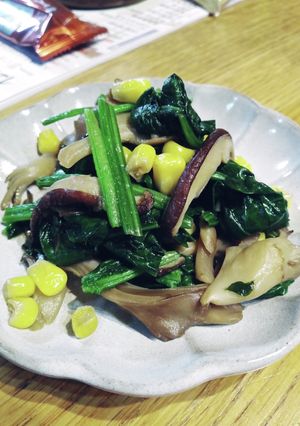 ほうれん草ときのこの焦がしバター醤油炒め-レシピのメイン写真