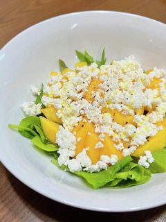 柿とカッテージチーズのサラダ-レシピのメイン写真