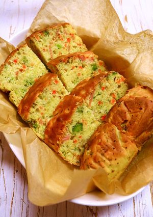 おやつ、朝ごはんに甘くないケークサレ-レシピのメイン写真