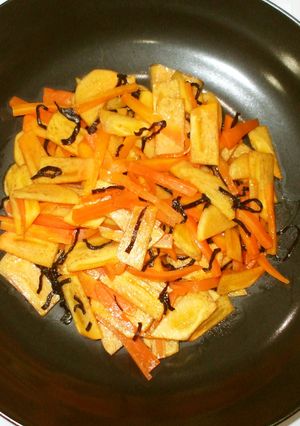 柿塩昆布♪口内炎・便秘に簡単薬膳-レシピのメイン写真