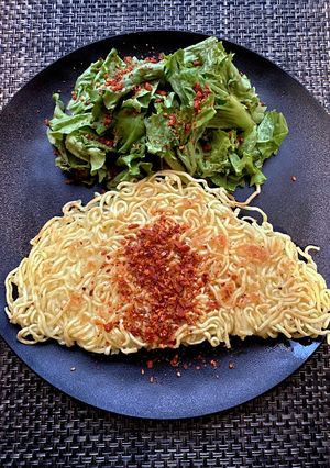 とろけるチーズの中華麺カリカリ挟み焼き-レシピのメイン写真
