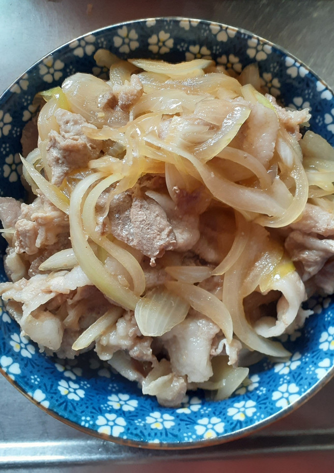 簡単★豚こまと玉ねぎで「しょうが焼き」-レシピのメイン写真