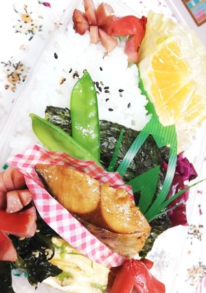 サバの味噌煮のお弁当♪-レシピのメイン写真