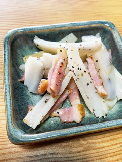 縦切で食感激変!洋風レンコンきんぴら-レシピのメイン写真