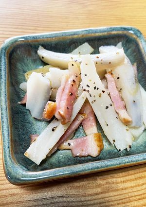 縦切で食感激変！洋風レンコンきんぴら-レシピのメイン写真