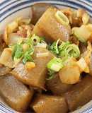 ご飯がすすむ！豚バラこんにゃくのネギ炒め