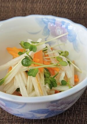 ♦野菜たべよう♦山芋の梅酢和え-レシピのメイン写真
