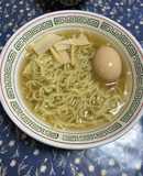 本格！魚介スープラーメン、味玉入り