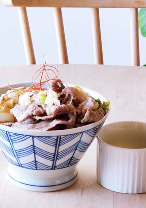 牛肉白菜蒸し丼★ランチ★ひとり飯★お弁当-レシピのメイン写真