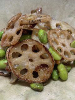 香ばしい れんこん枝豆炒め-レシピのメイン写真