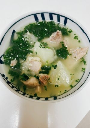 パセリが主役の鶏じゃがニンニクスープ-レシピのメイン写真