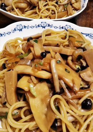 きのこ と魚肉ソーセージ パスタ大盛り-レシピのメイン写真