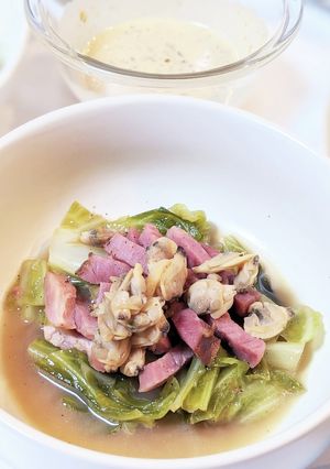 キャベツとあさりとベーコンの蒸し煮-レシピのメイン写真