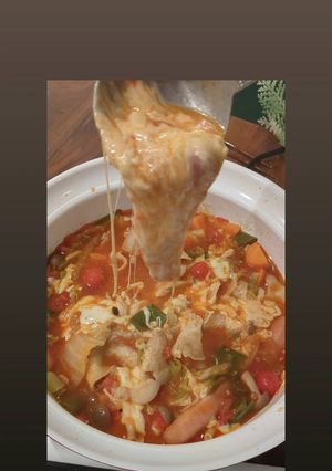 豚バラでトマトチーズ鍋スープパスタ-レシピのメイン写真