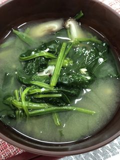 【郡山女子大】ほうれん草と椎茸のみそ汁-レシピのメイン写真