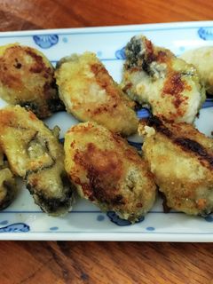 簡単!牡蠣を片栗粉まぶして焼いたやつ〜!-レシピのメイン写真