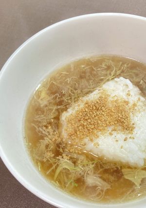鍋の残りの出汁で、お茶漬けおにぎり-レシピのメイン写真