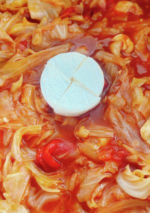 丸ごとカマンベールのカレートマト鍋-レシピのメイン写真