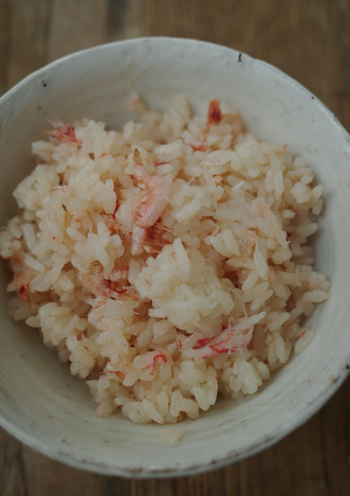 ずわい蟹と桜海老の炊き込みご飯-レシピのメイン写真