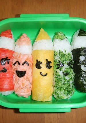 色えんぴつ おにぎり-レシピのメイン写真