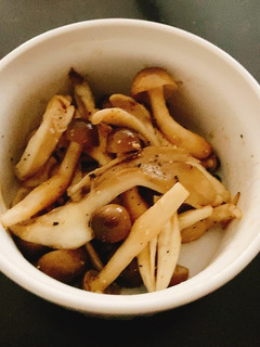 舞茸、しめじのバルサミコ酢和え-レシピのメイン写真