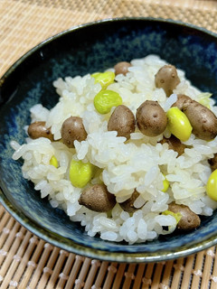 水加減ピッタリ✨むかごと枝豆のおこわ-レシピのメイン写真