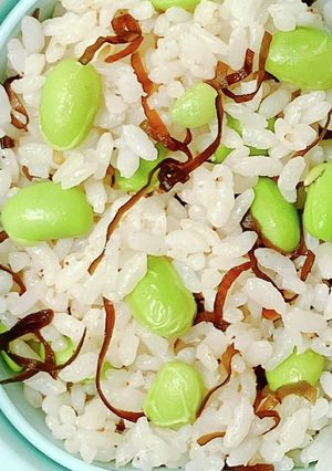 お弁当にオススメ♫枝豆塩昆布ゴマ混ぜご飯-レシピのメイン写真