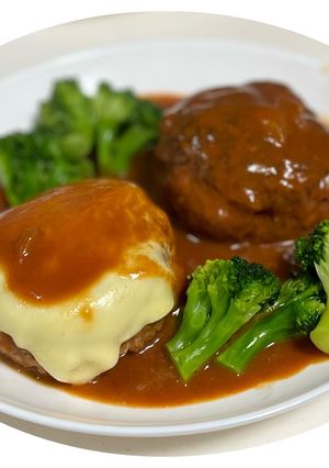 材料簡単★煮込みハンバーグ-レシピのメイン写真