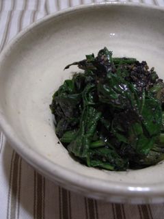 ほうれん草の黒胡麻和え-レシピのメイン写真