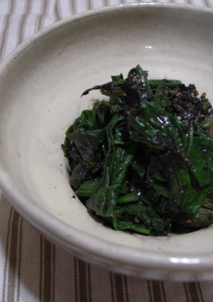 ほうれん草の黒胡麻和え-レシピのメイン写真