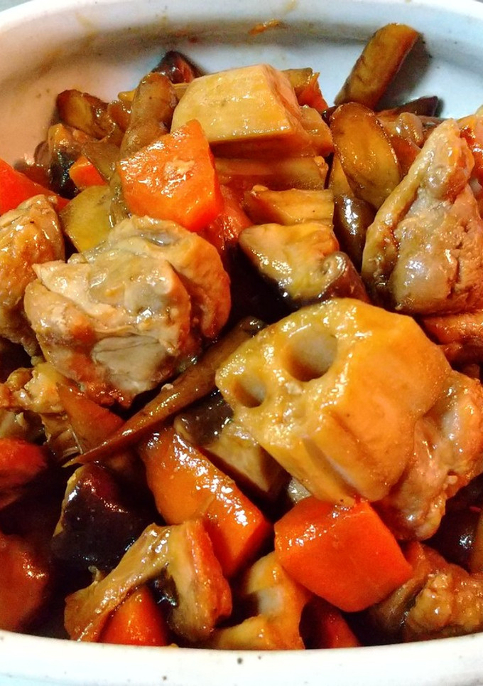 鰻のたれで作る『鶏と根菜の照り炒め風』-レシピのメイン写真