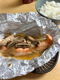 【メイン】鮭ときのこのバターホイル焼-レシピのメイン写真